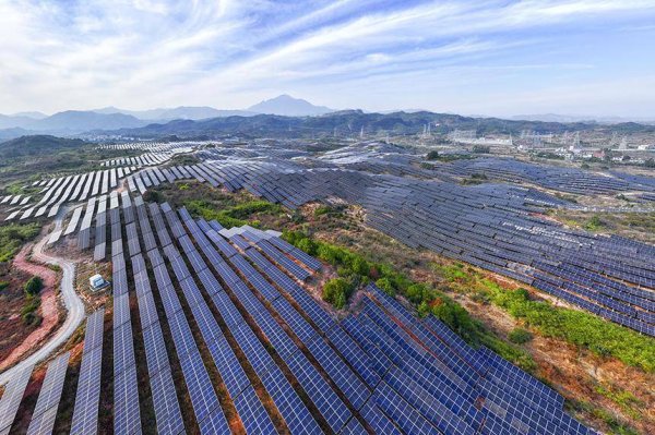 配资台 江西南丰：光伏发电 绿色发展