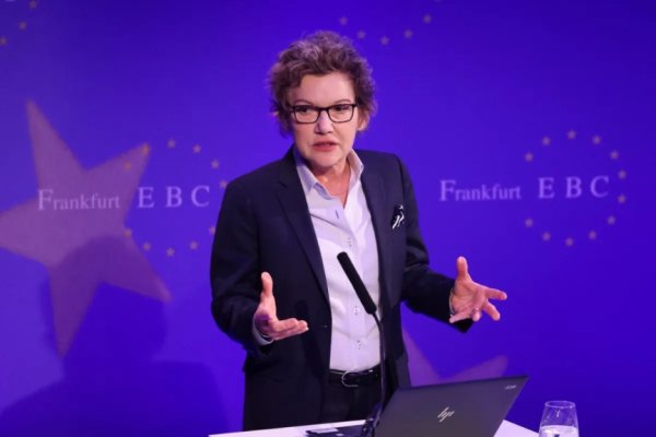 融亿操盘 美联储最新发声！利率将维持不变 但今年仍可能降息